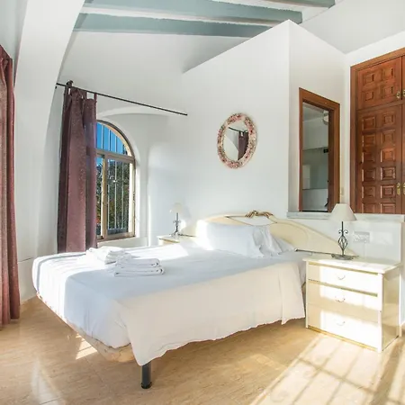 Villa Sanlio - Plusholidays *